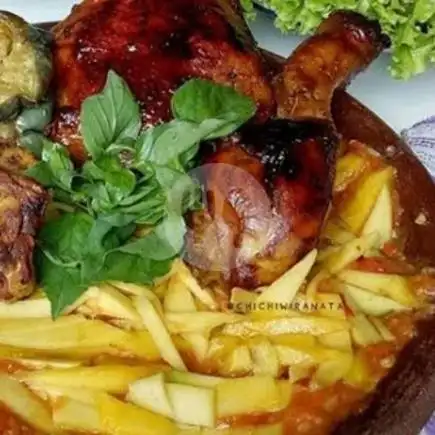 Gambar Makanan Ayam Bakar Mentega Lalapan Mbak Ni-yeh, Mayjend Sutoyo 10