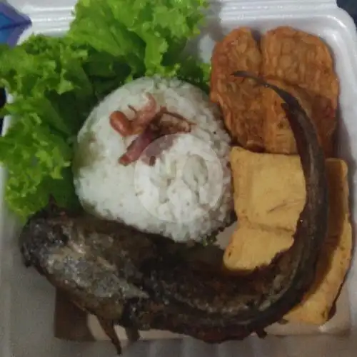 Gambar Makanan Sego Lawuhe Mbak Iis, Sidorejo 2