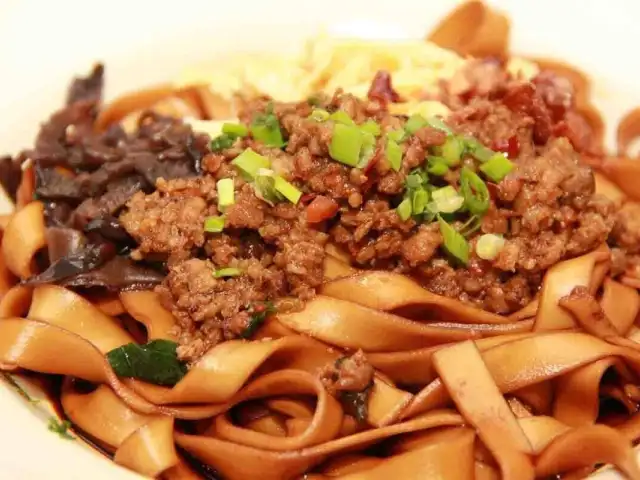 Fried Kuey Teow - KK Food Court Food Photo 2