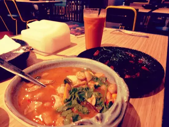 Gambar Makanan Thai Street 12