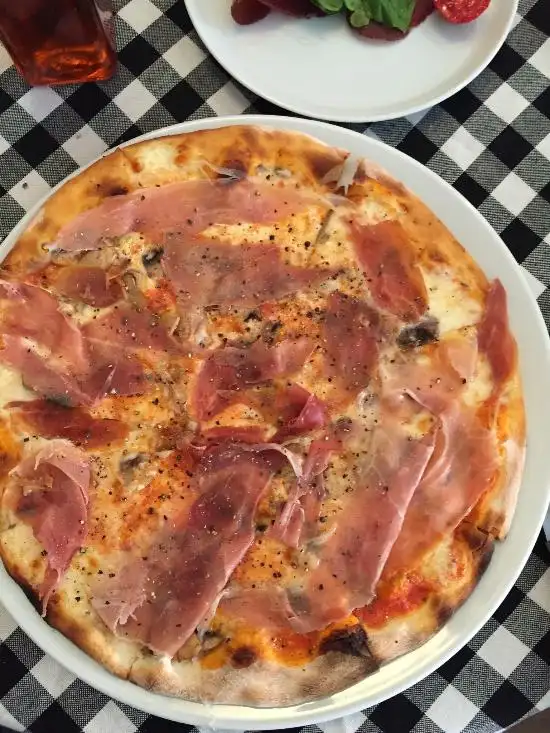 Bomonti65 Pizzeria'nin yemek ve ambiyans fotoğrafları 8
