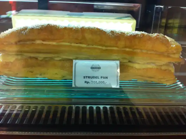 Gambar Makanan Strudel House 8