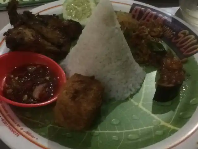 Gambar Makanan Ayam Bakar Wong Solo, Batu Malang 4
