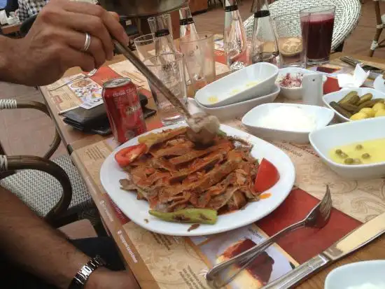 Istanbul Sarayli Doner'nin yemek ve ambiyans fotoğrafları 6