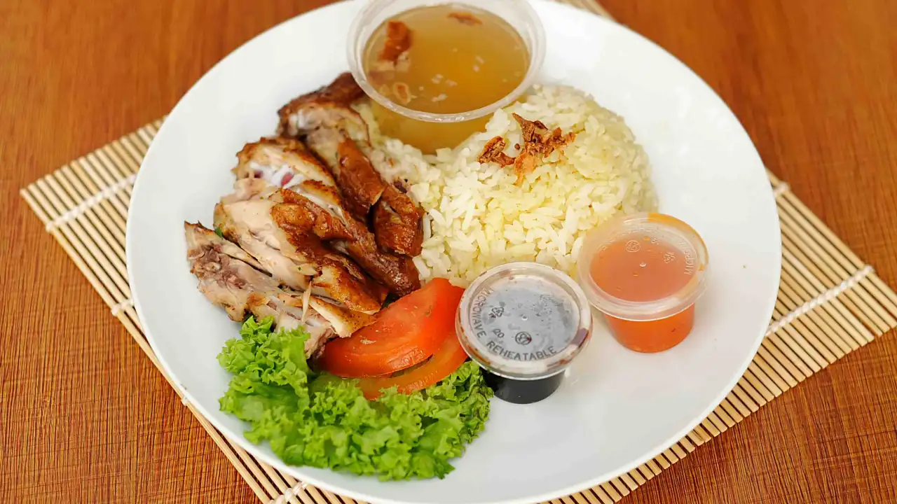 MAK TA NASI AYAM