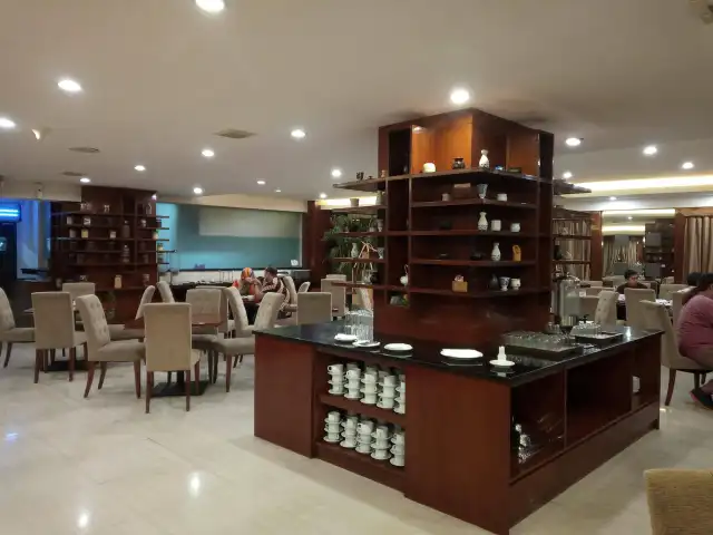 Gambar Makanan Semanggi Coffee Shop - Sofyan Hotel Betawi 5