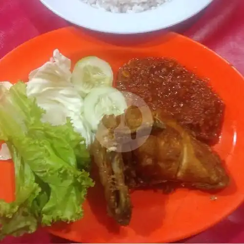 Gambar Makanan Pecel Lele & Nasi Uduk Lareetan, Villa Bintaro Regency 1
