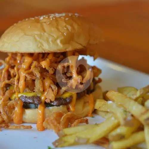 Gambar Makanan HALAL UBUD BURGER, Raya Ubud NO.23 7