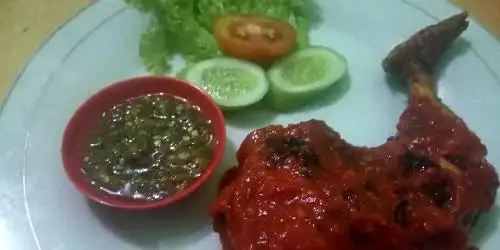 Ayam Bakar Cookcook Ruyuk, Manunggal 5