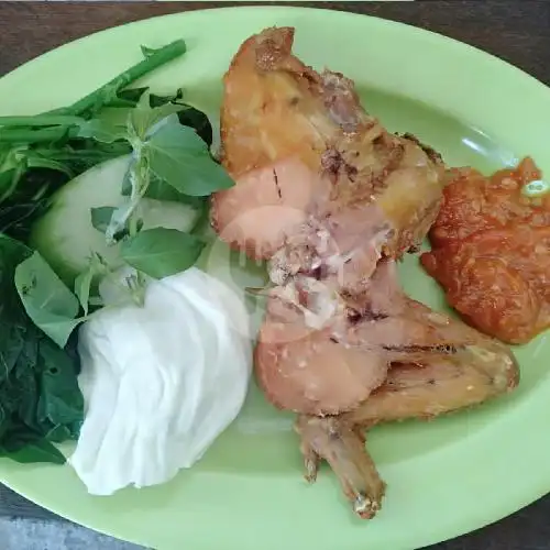 Gambar Makanan Lalapan Nasi Tempong, Taman Gir 14