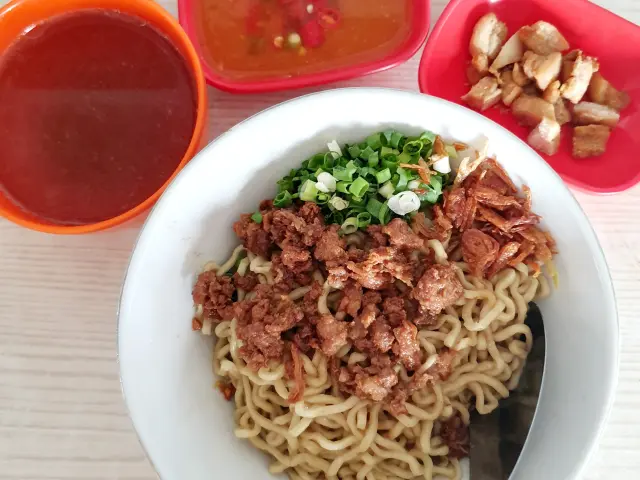 Gambar Makanan Bakmi Medan Kebon Jahe 7