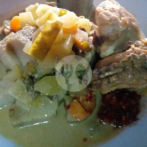 Gambar Makanan Lontong Sayur Lestari, Denpasar Selatan 3