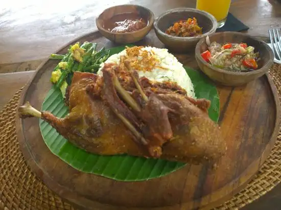 Gambar Makanan Rondji Restaurant 11