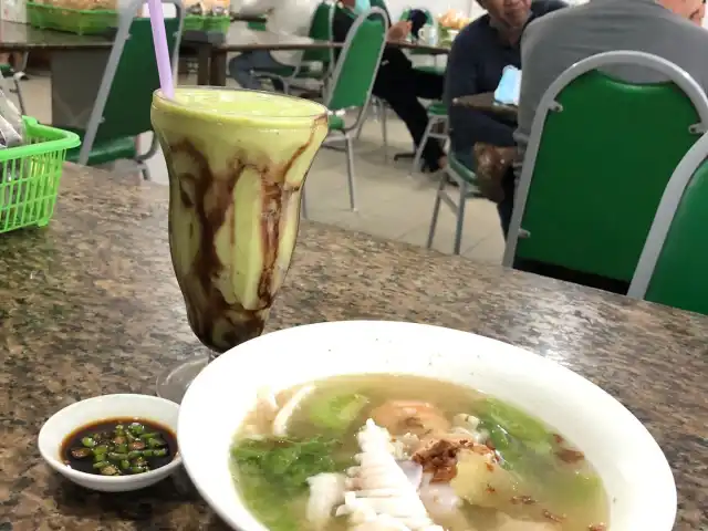 Gambar Makanan Yong Kee Istimewa Soup Seafood 14