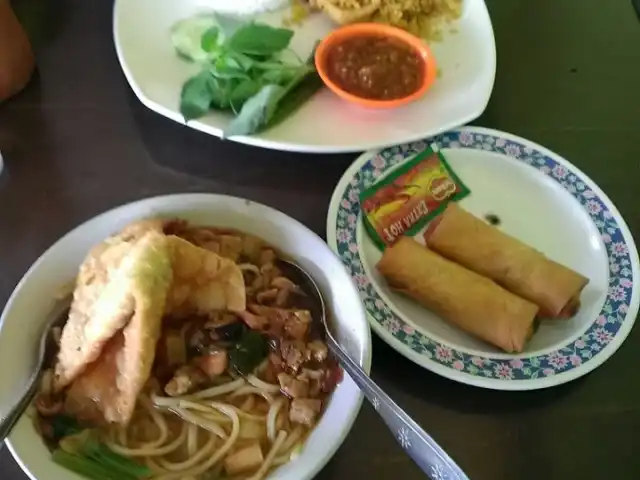 Gambar Makanan Bakso Gunung 5