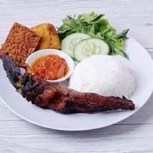 Gambar Makanan Ayam Geprek Dan Ayam Bakar ANARODI 11