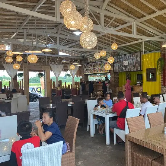 Gambar Makanan Parikoro Restoran 3