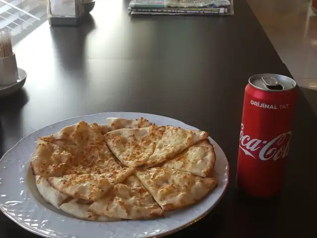 Buca Ekmek Pide Lahmacun'nin yemek ve ambiyans fotoğrafları 4