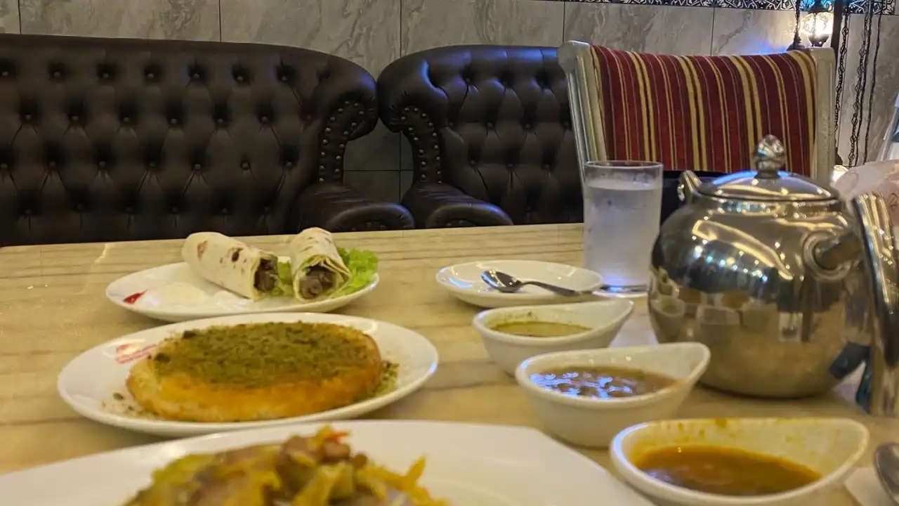 Qasar Balqis Restaurant