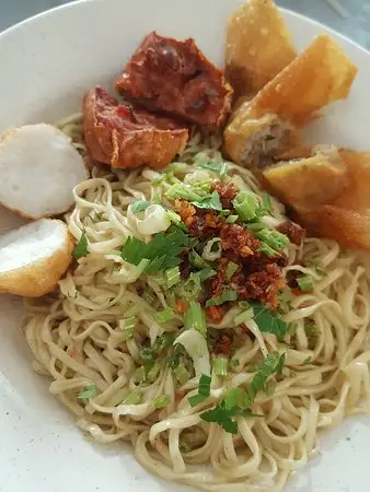 Hong Kee Hakka Mee