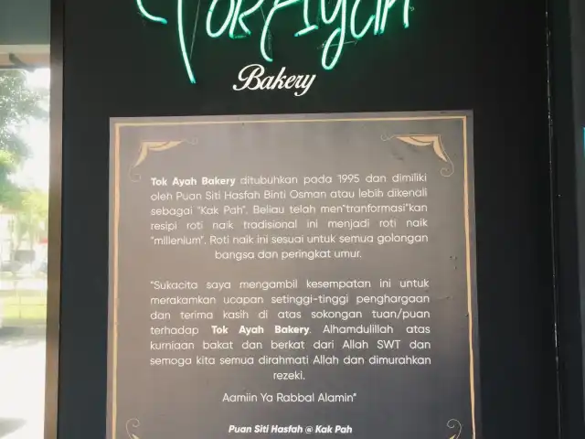 Tok Ayah Bakery (Roti Naik) Food Photo 3