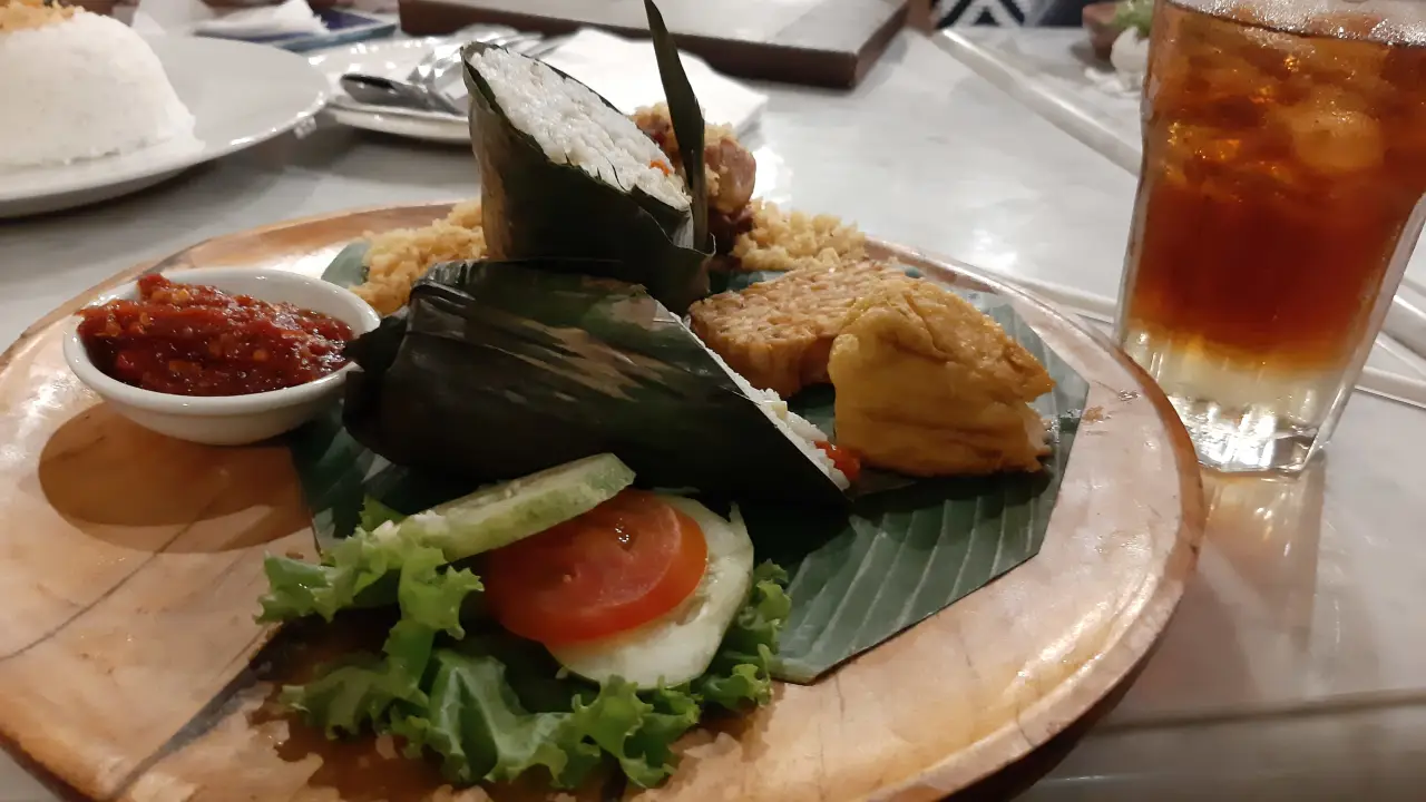 Kapulaga Indonesian Bistro