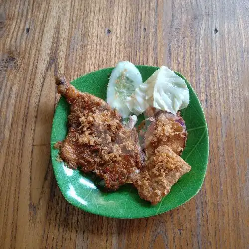 Gambar Makanan Ayam Goreng Mama Cemara, Cemara Raya 4