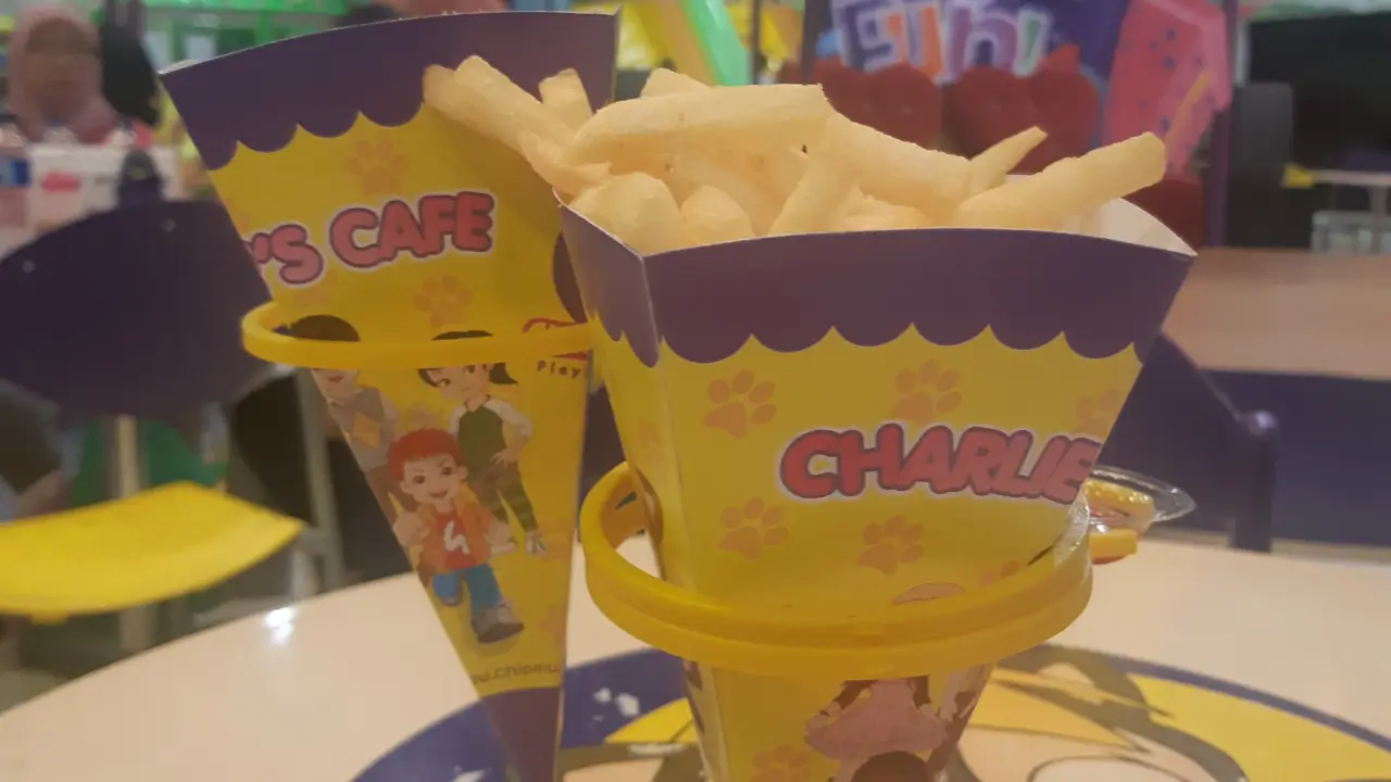Chipmunks Cafe (Charlie's Cafe)