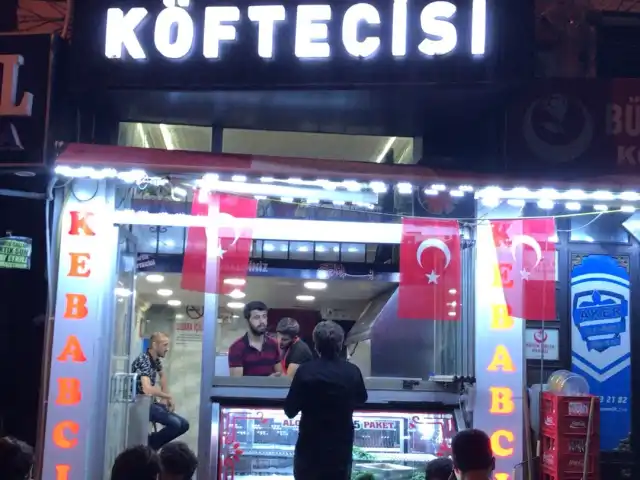 Meşhur Zafer Köftecisi'nin yemek ve ambiyans fotoğrafları 8