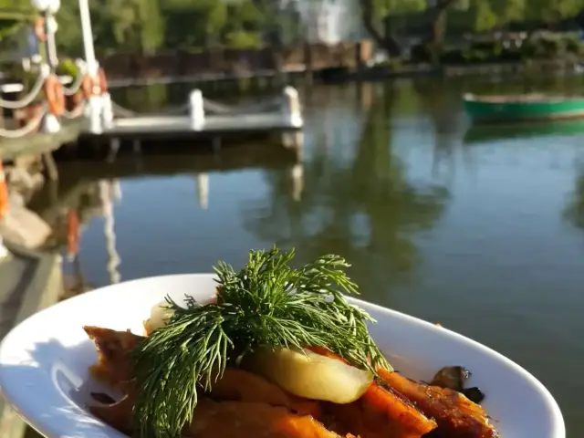 Göl Et Balık Restaurant'nin yemek ve ambiyans fotoğrafları 25