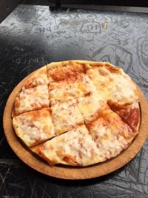 Dilim Pizza'nin yemek ve ambiyans fotoğrafları 6