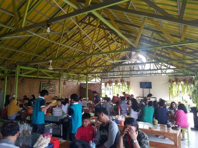 Gambar Makanan Rumah Makan Ciganea 8