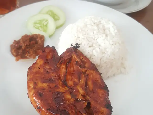 Gambar Makanan AyamPedos 14