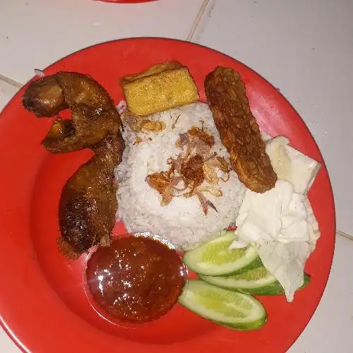 Gambar Makanan Pecel Ayam Riziq 4