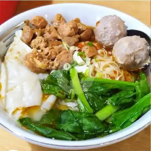 Gambar Makanan Mie Ayam Yamin Wonogiri, Joglo 5