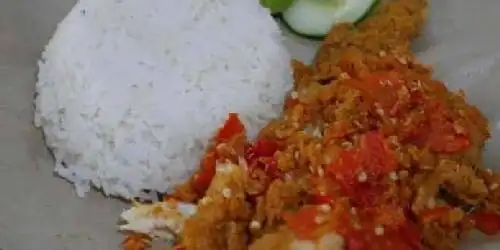 Ayam Geprek Muzaki, Jend Mayor Sutoyo