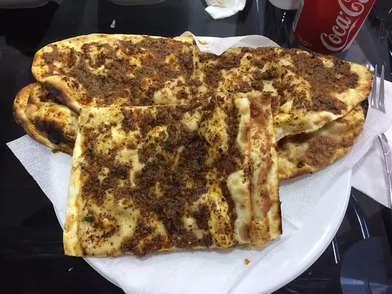 Buket Lahmacun'nin yemek ve ambiyans fotoğrafları 3