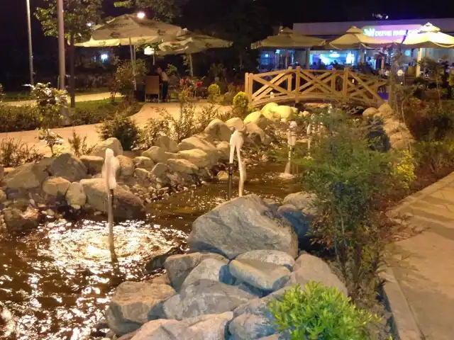 Defne Park Cafe'nin yemek ve ambiyans fotoğrafları 3