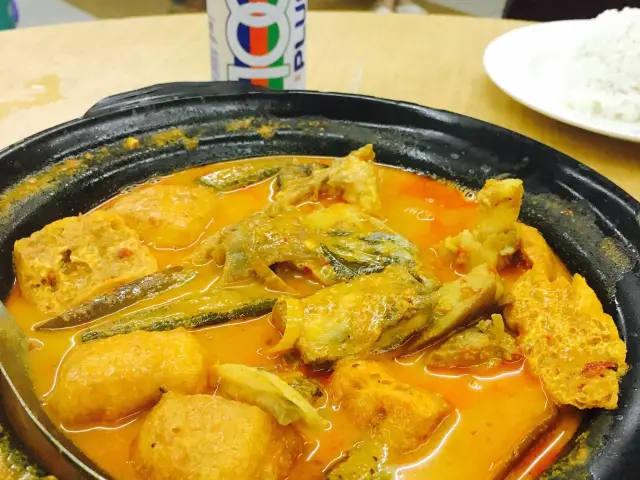 Ah Lye Curry Fish Head Food Photo 12