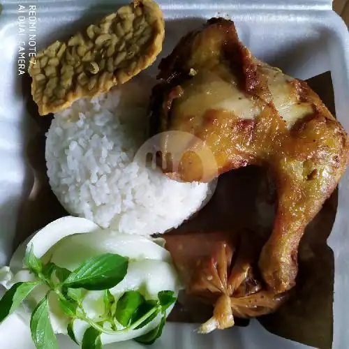 Gambar Makanan Ayam Geprek Dan Puyuh Nauza, Banyuwangi 3