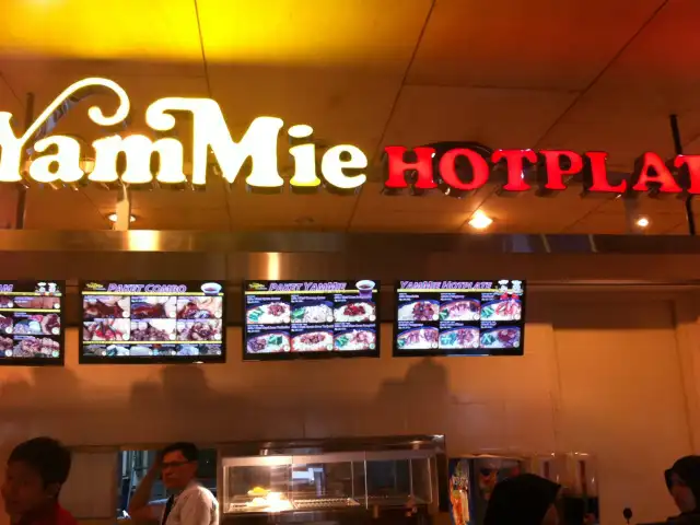 Gambar Makanan YamMie Hotplate 3