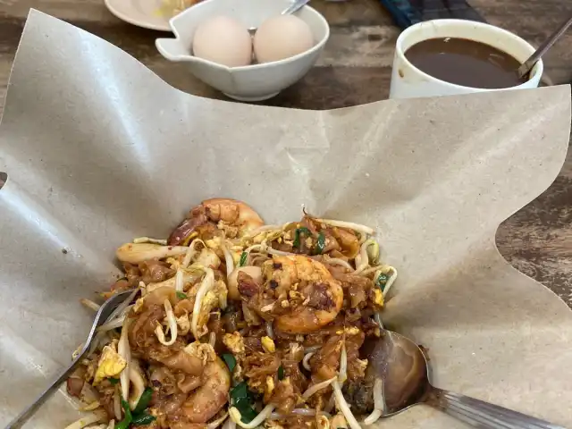 Sisters Char Koay Teow Food Photo 2