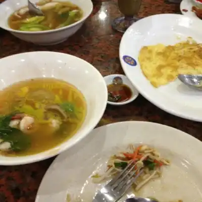 Yong Kee Istimewa Soup Seafood