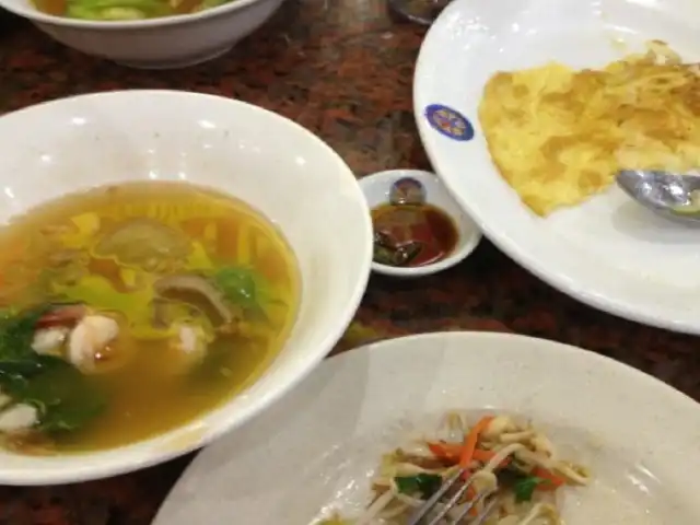Gambar Makanan Yong Kee Istimewa Soup Seafood 1