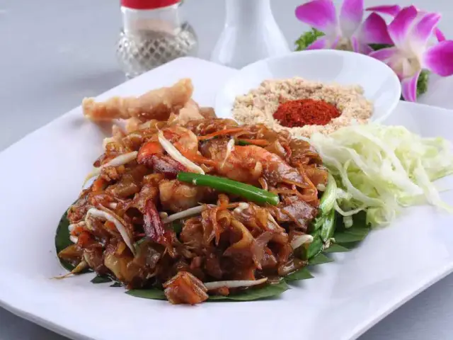Famous Thai Restaurant Food Photo 5