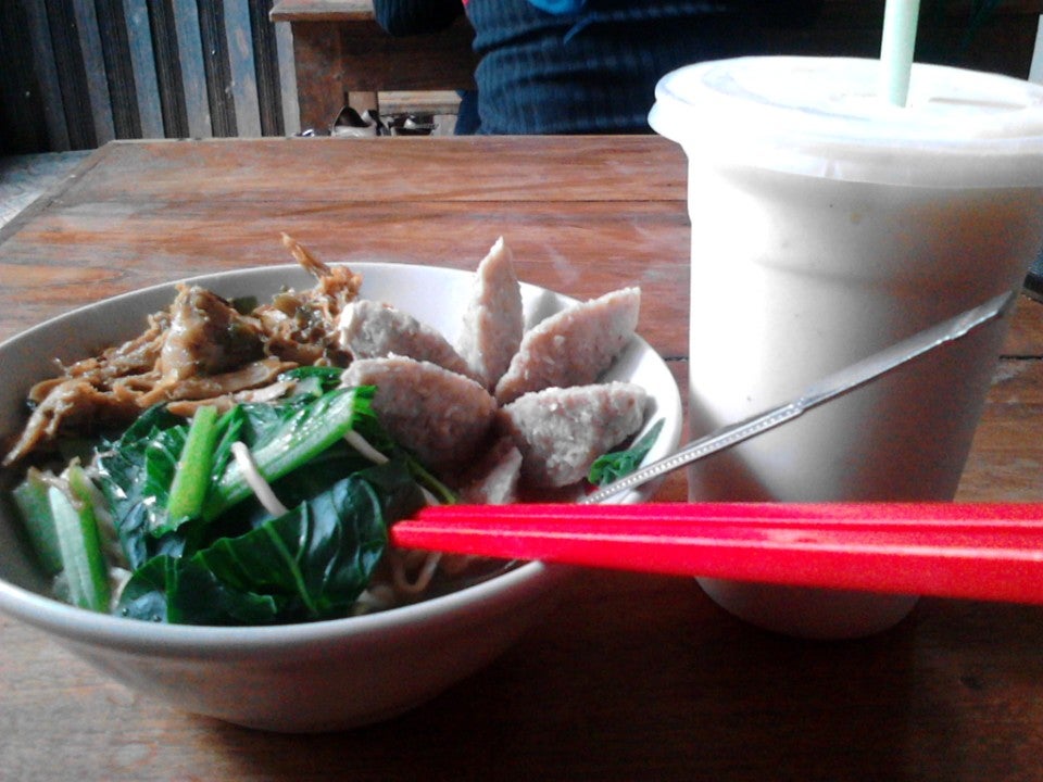Bakso Sena Wong Solo Terdekat Restoran Dan Tempat Makan Bakmi