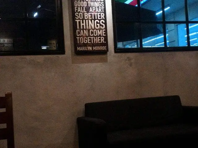 Gambar Makanan Kopi Bar 6