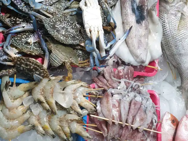 Gambar Makanan Pasar Malam Ikan Bakar Kampung Solor 4