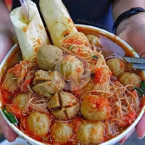 Gambar Makanan Bakso Remaja Kuah Coto Daya 4