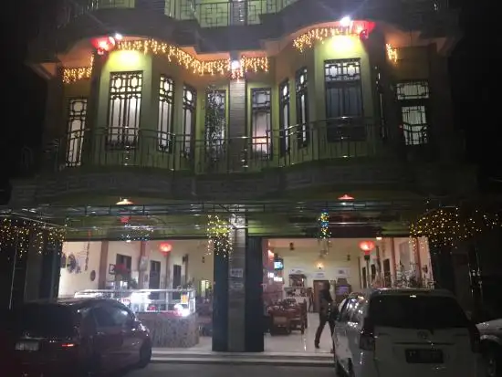 Gambar Makanan Sari Ponti Restaurant 13